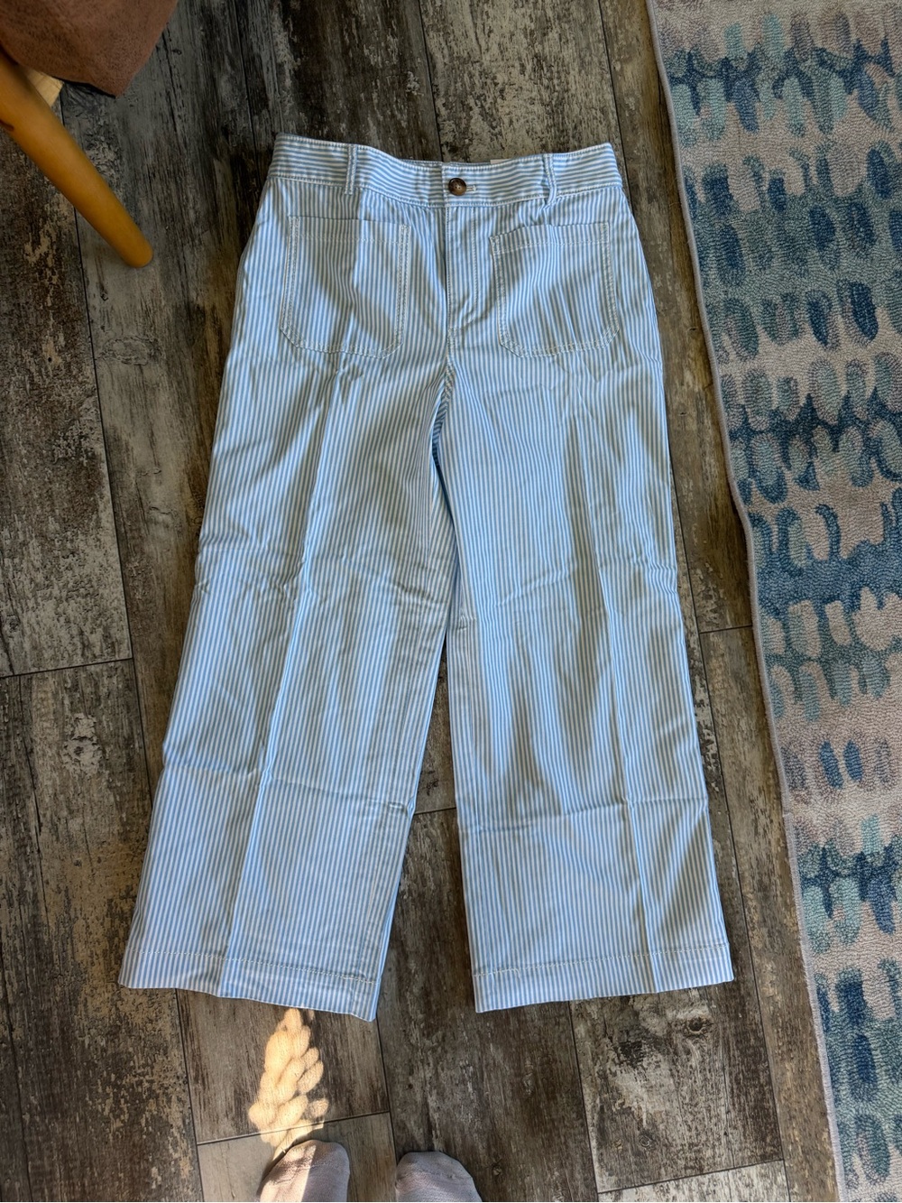 NWT loft the Palmer wide leg blue white Striped Cropped Pants - 6